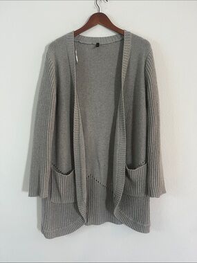 Piphany Light Gray Open-Front Pocket Knit Cardigan